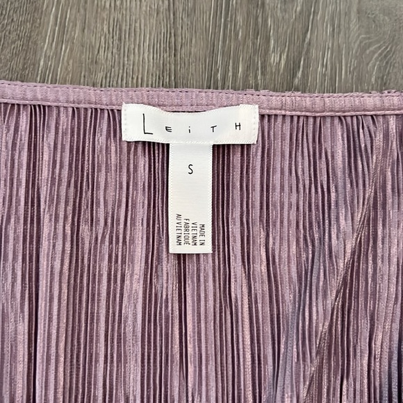 Leith top 💟. Size S - Picture 2 of 7